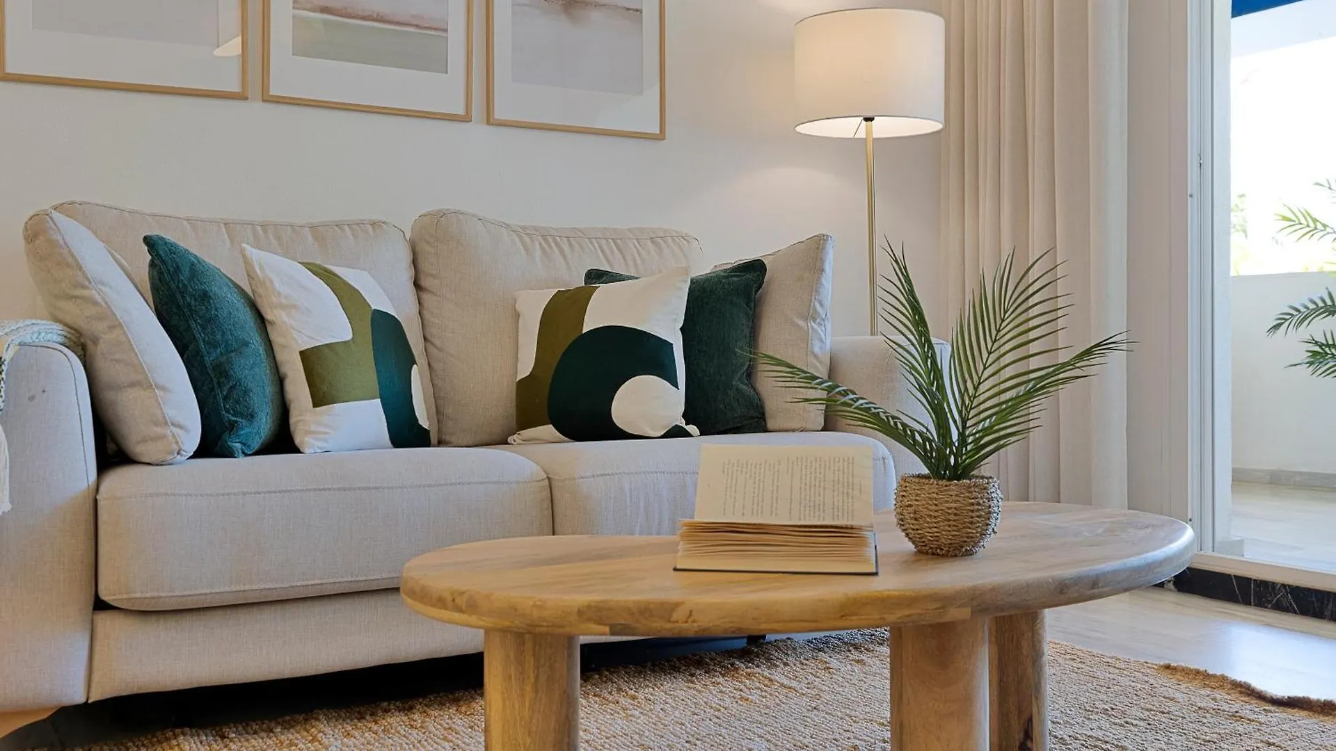 2 Bedroom Apartment In Medina Garden - Puerto Banus 马尔韦利亚 西班牙