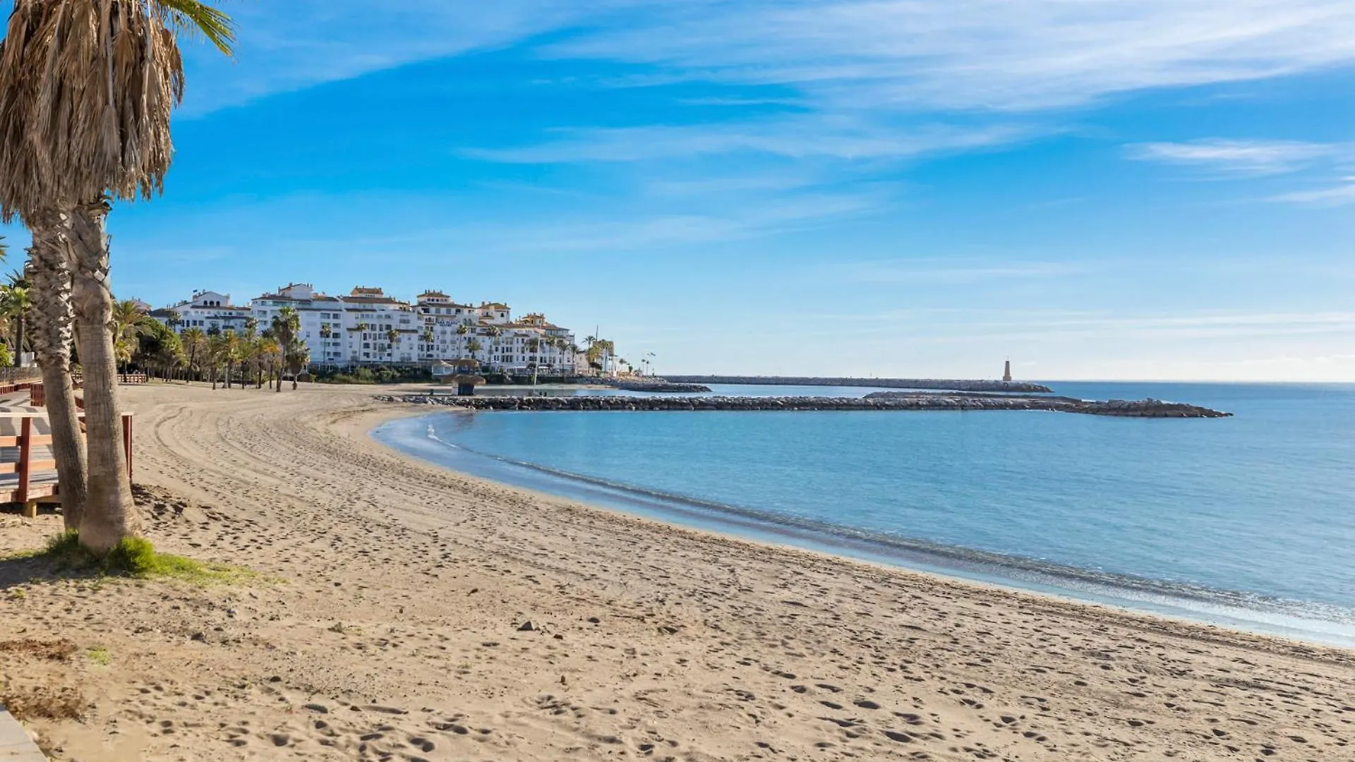 2 Bedroom Apartment In Medina Garden - Puerto Banus Marbella