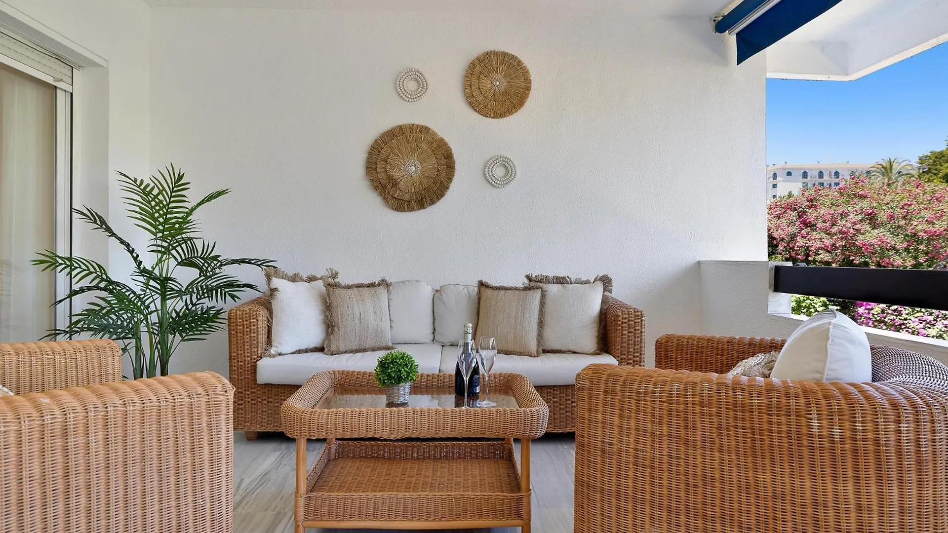 2 Bedroom Apartment In Medina Garden - Puerto Banus Marbella