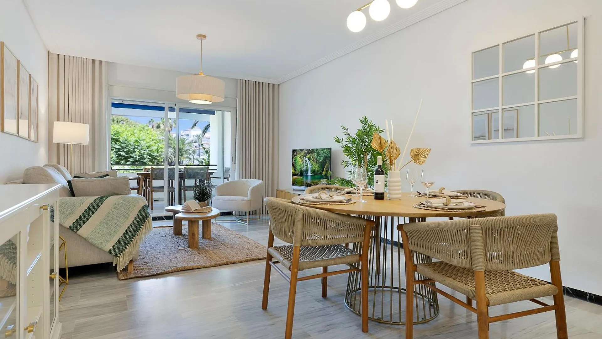 2 Bedroom Apartment In Medina Garden - Puerto Banus Marbella
