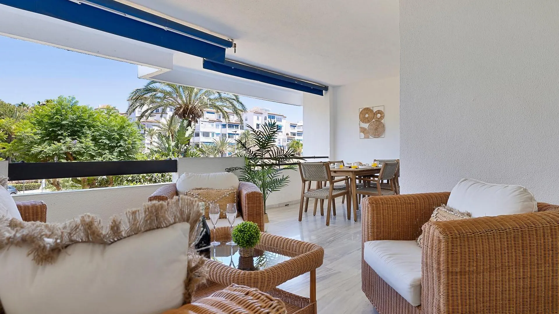 2 Bedroom Apartment In Medina Garden - Puerto Banus Marbella