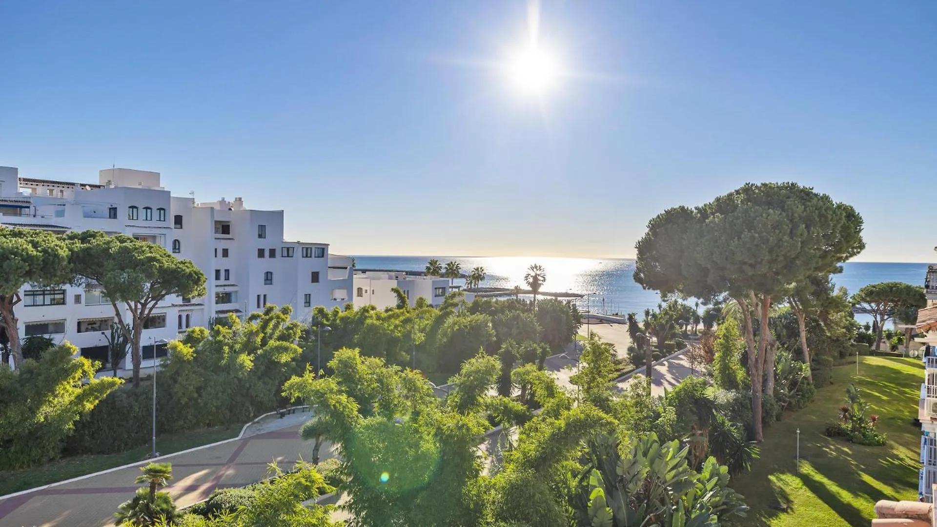 2 Bedroom Apartment In Medina Garden - Puerto Banus Marbella