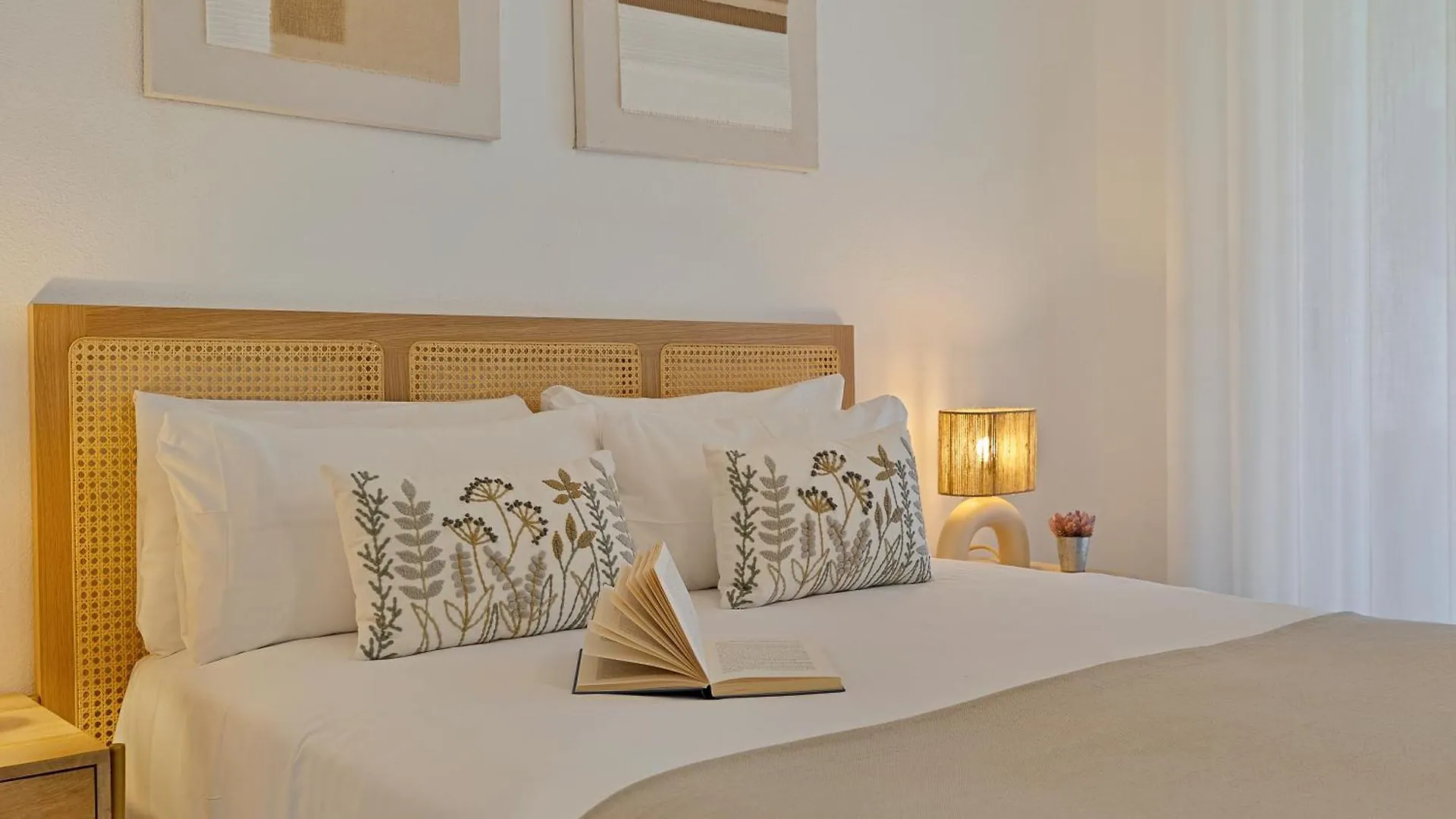 2 Bedroom Apartment In Medina Garden - Puerto Banus Marbella