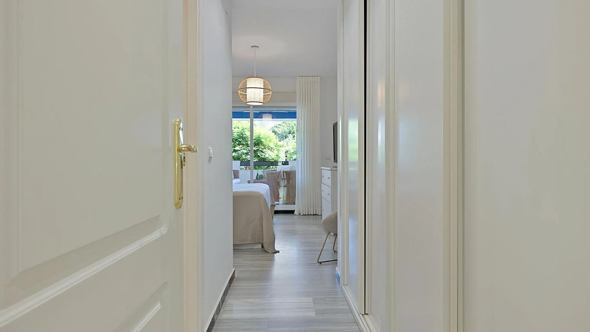 2 Bedroom Apartment In Medina Garden - Puerto Banus Marbella Spain
