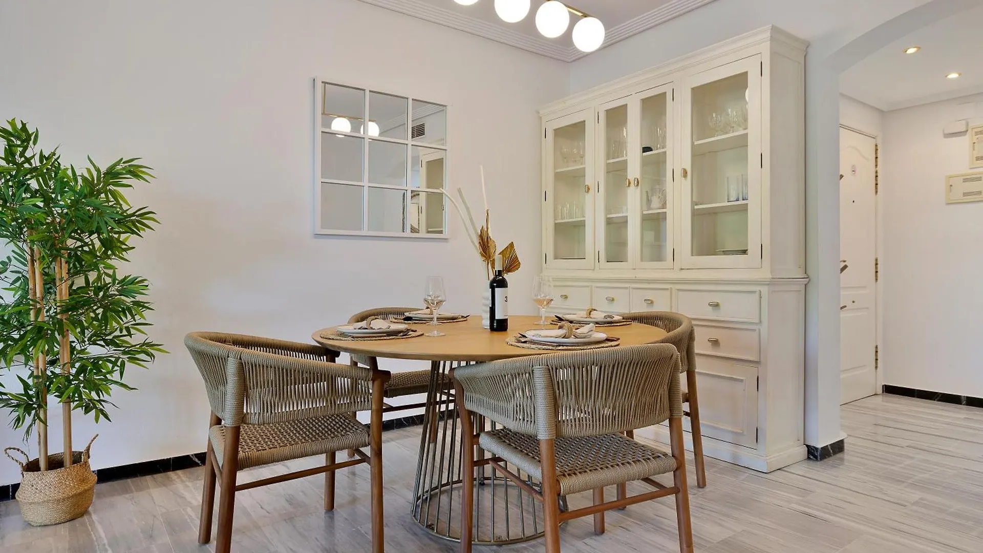 2 Bedroom Apartment In Medina Garden - Puerto Banus Marbella